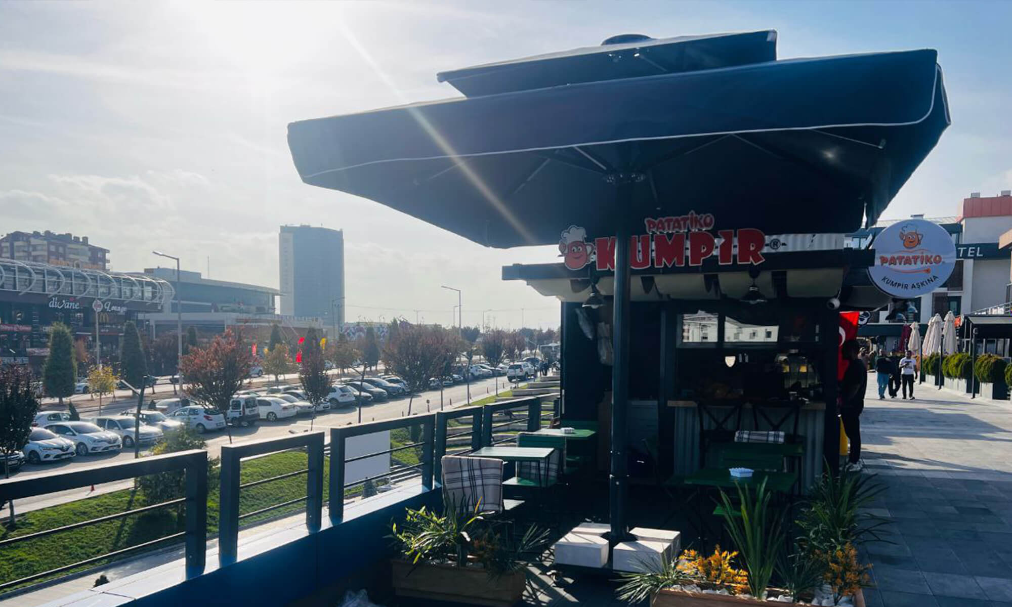 Tentech | Konya Tente Sistemleri | Bioklimatik Tente, Pergola Tente, Zip Perde, Pencere Tente, Teleskopik Şemsiye, Kasetli Tente, Kartal Tente, Mafsallı Tente, Dekoratif Tente, Isıcamlı Sürme Cam, Giyotin Cam Sistemi, Kontente Grup